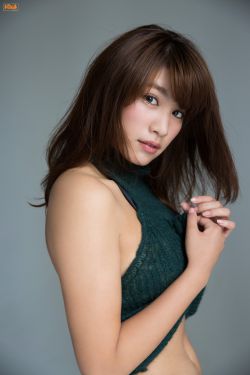 成人美女