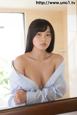 女子被40厘米黑人